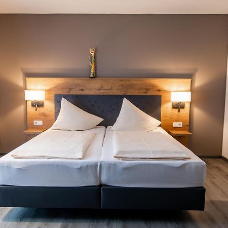 Hotel & Restaurant Bestenheider Stuben Вертгайм Екстер'єр фото
