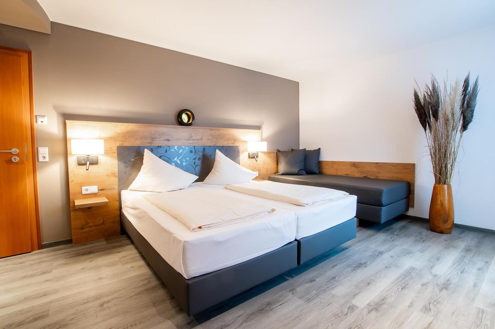 Hotel & Restaurant Bestenheider Stuben Вертгайм Екстер'єр фото